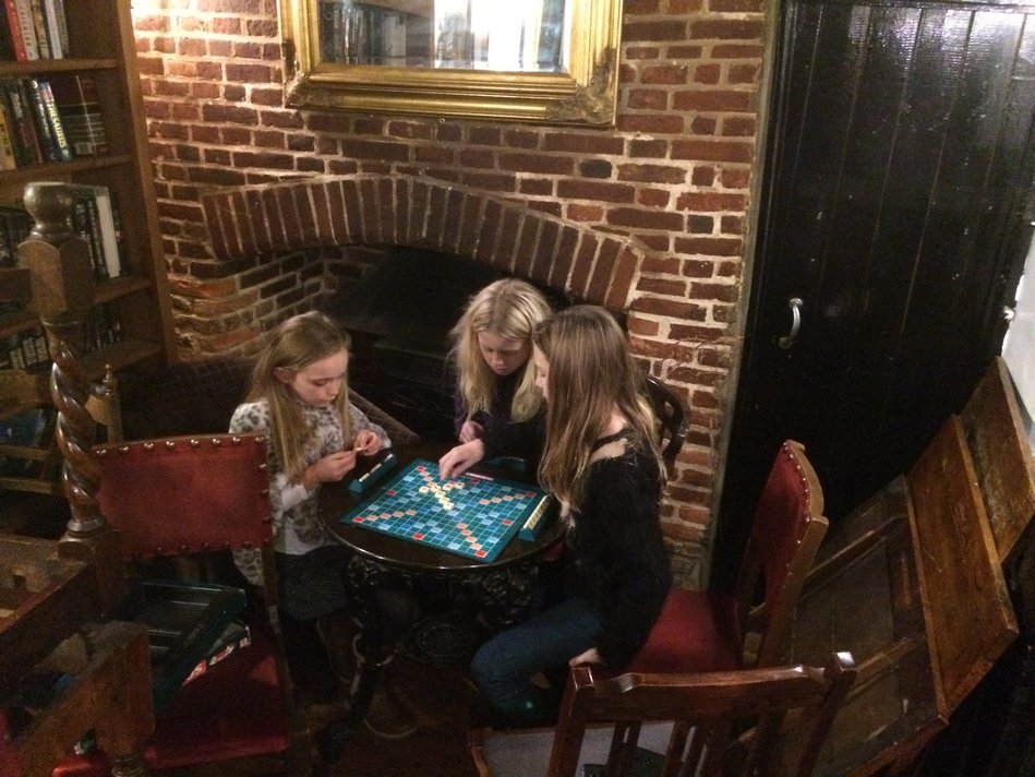 family_2015-11-22 17-18-43_woolpack_coggeshall
